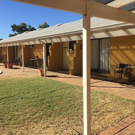 Carnarvon Caravan Park Exterior photo