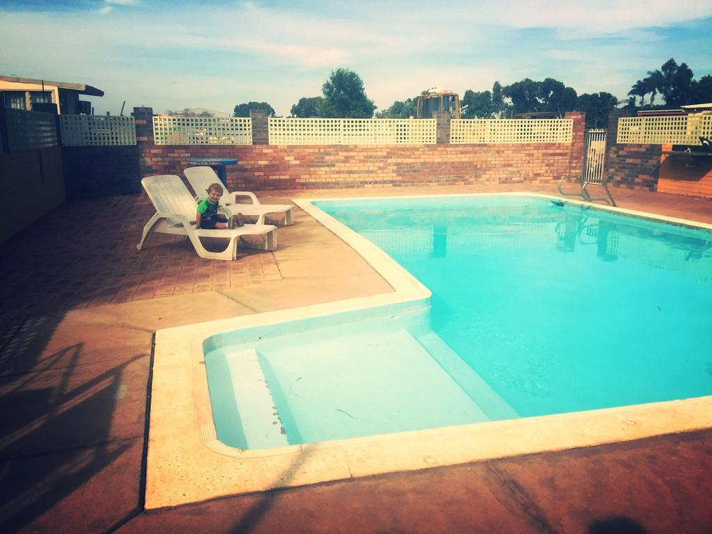 Carnarvon Caravan Park Exterior photo